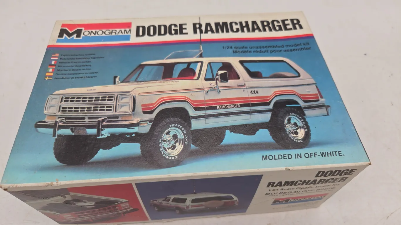 Vintage monogram, dodge ram charger model, new inbox