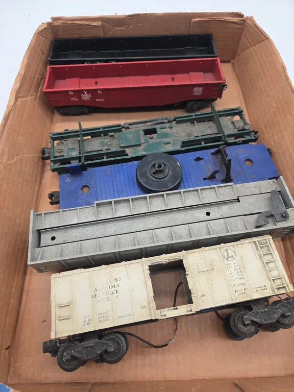 Assorted vintage train cars