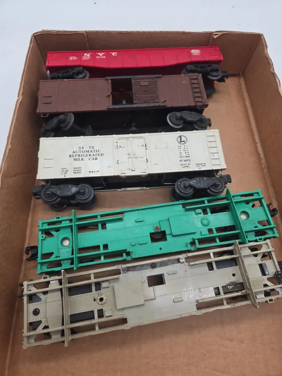 Assorted vintage train cars