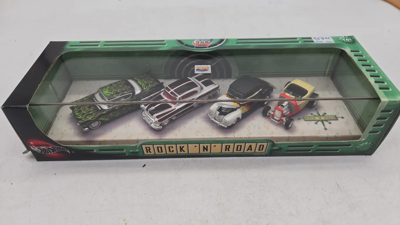 Vintage hot wheels, rockin road.Cool, classic series four car set new inbox