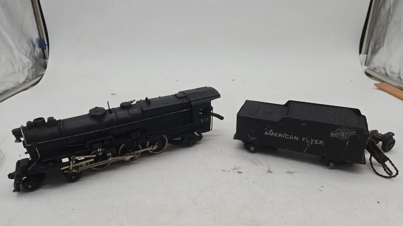 Vintage american flyer, number 312 steam locomotive