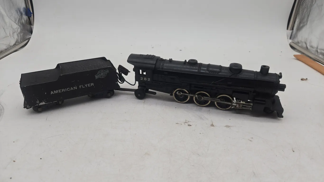 Vintage american flyer, number 282 steam locomotive and tinder