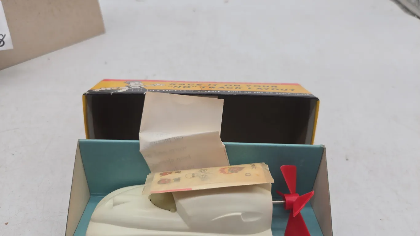 Vintage atlas turbo express racer in white color new inbox