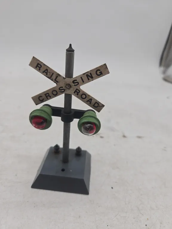 Vintage american flyer, number 760 highway crossing flasher