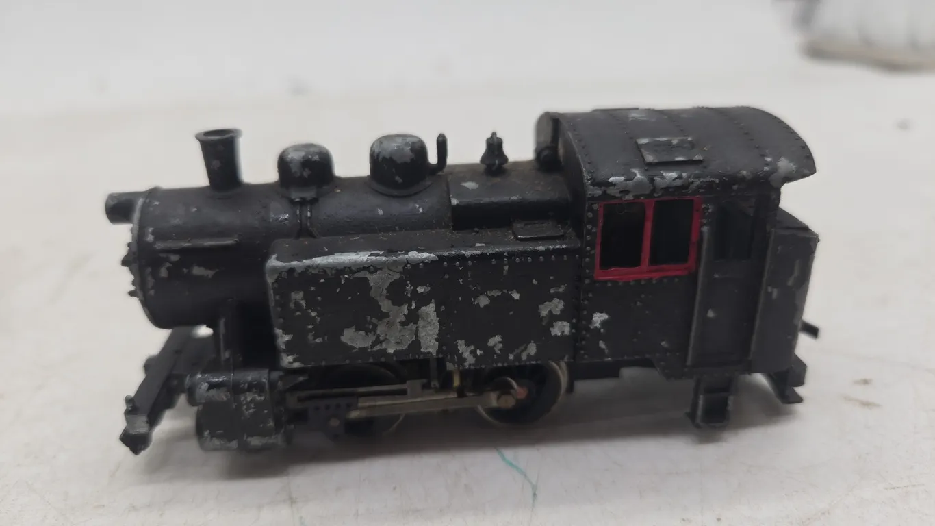 Vintage manatua, engine locomotive.