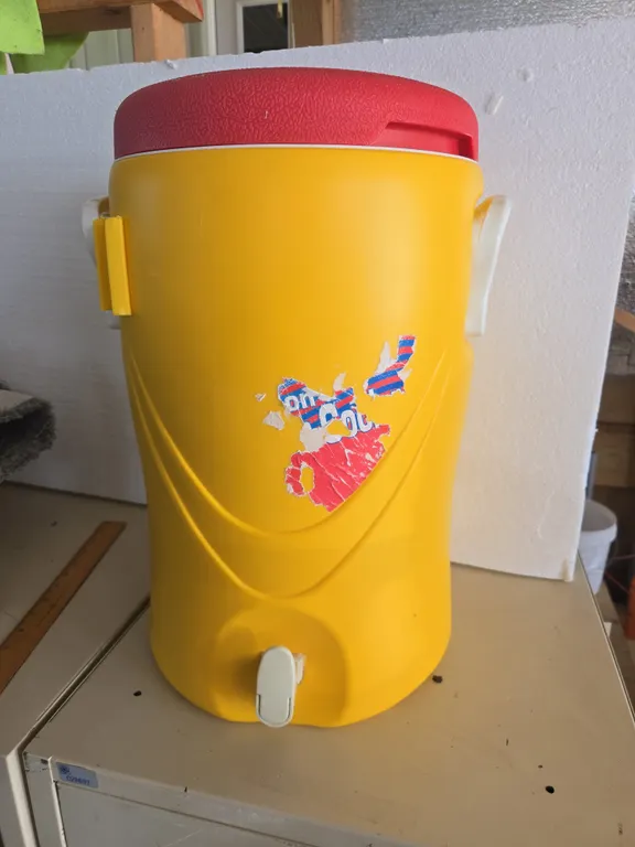 Five gallon cooler drink dispenser