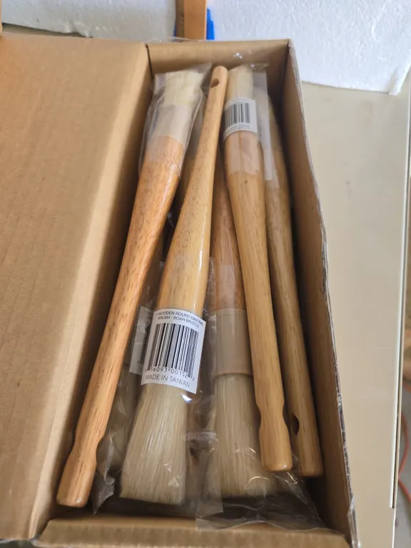 Twelve one inch wooden basting brushes