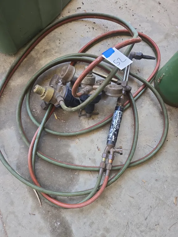 Torch set and gauges