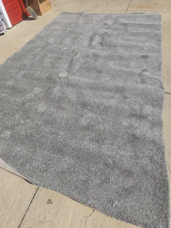 New carpet remnant grey