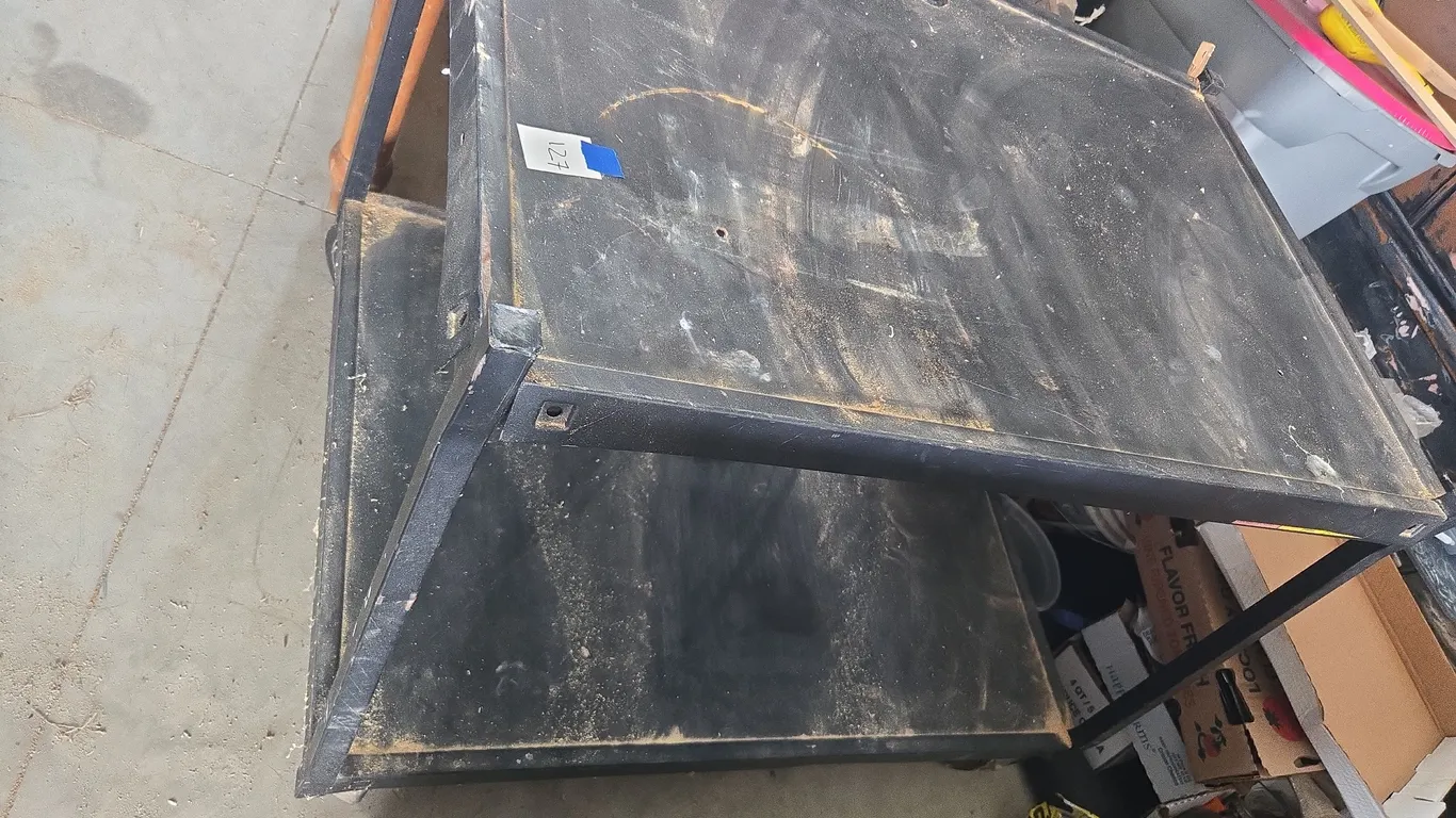 29x37x24, 2 tiered metal rollimg shop cart