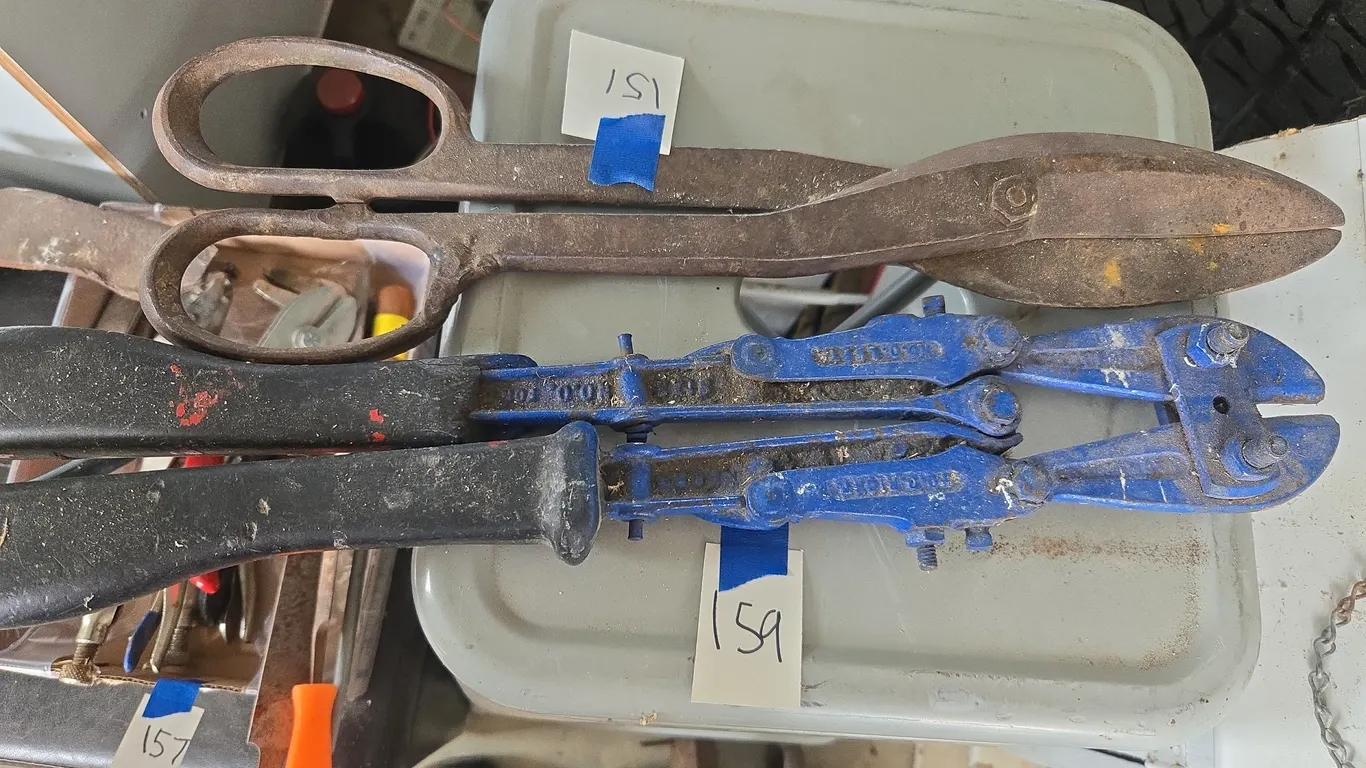 Bolt cutters and tin snips