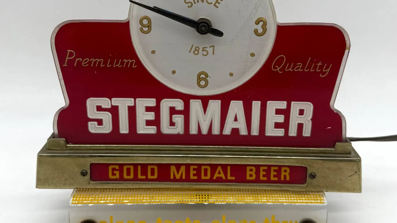 Stegmaier Beer Light Clock with Advertising