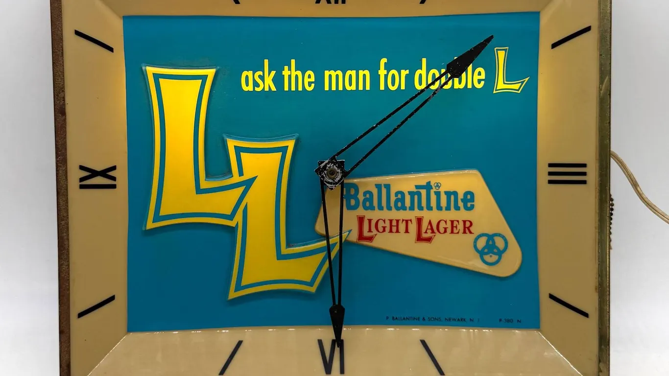 Ballantine Light Lager Beer Light Clock
