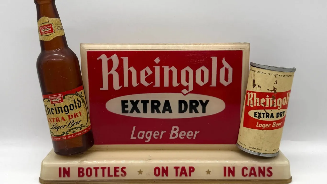 Rheingold Extra Dry Beer Sign Display