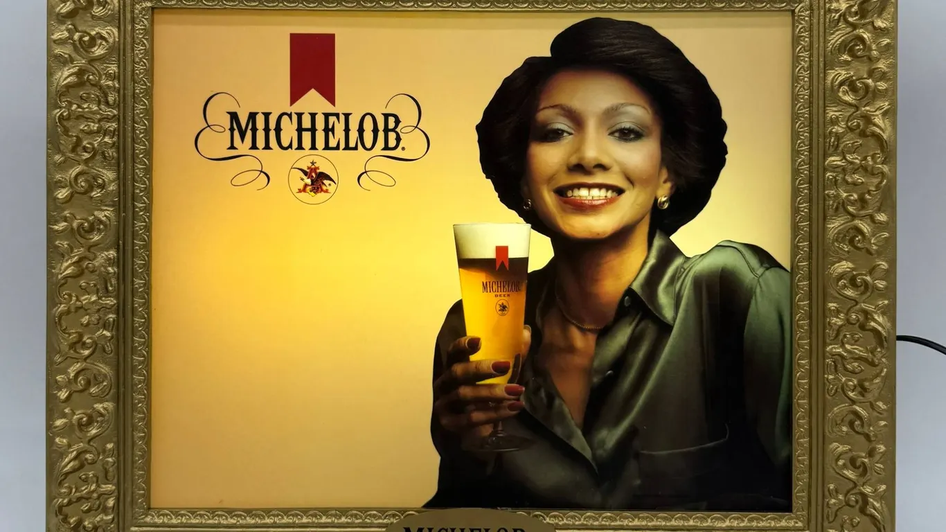 Michelob Framed Illuminated Beer Light Sign