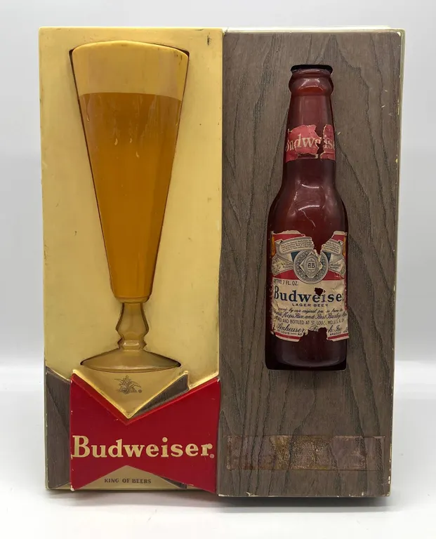 Budweiser King of Beers Wall Beer Sign