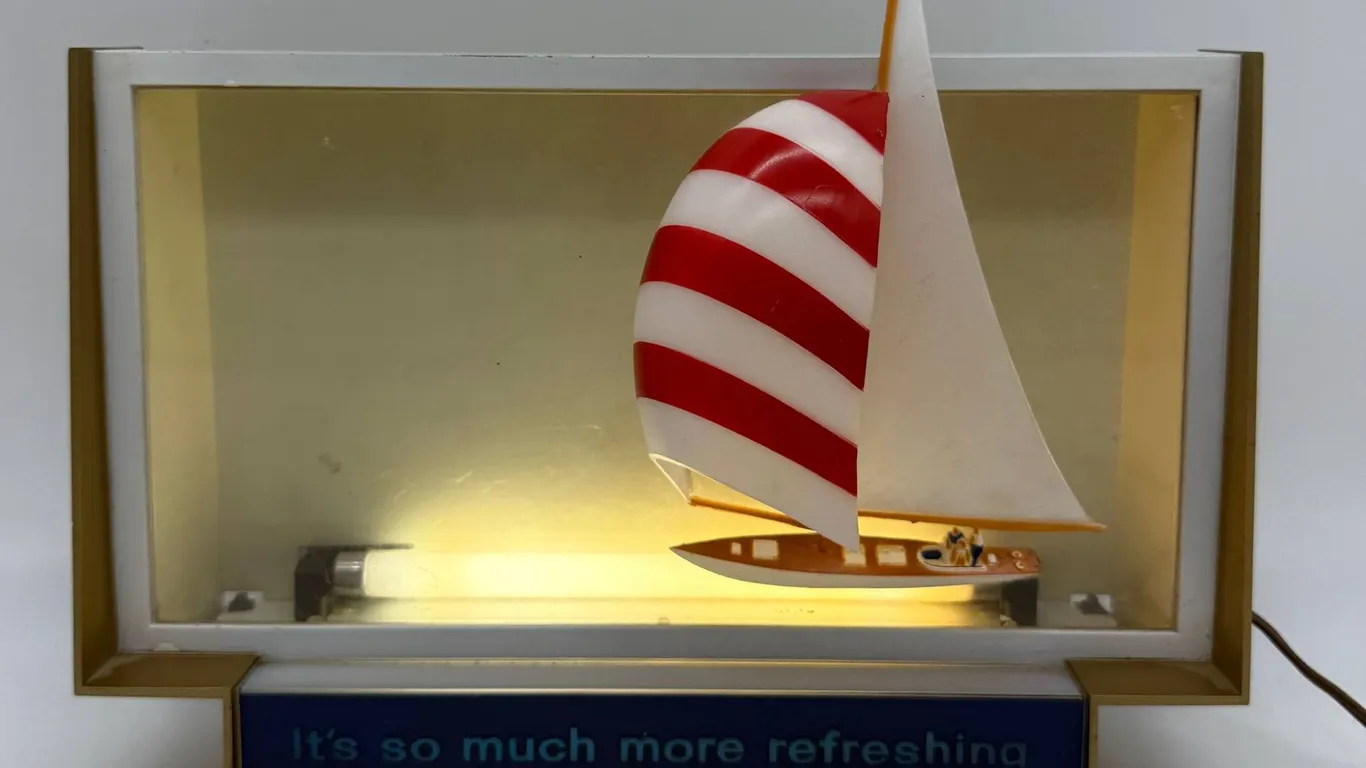 Burger Beer Illuminated Sailboat Light