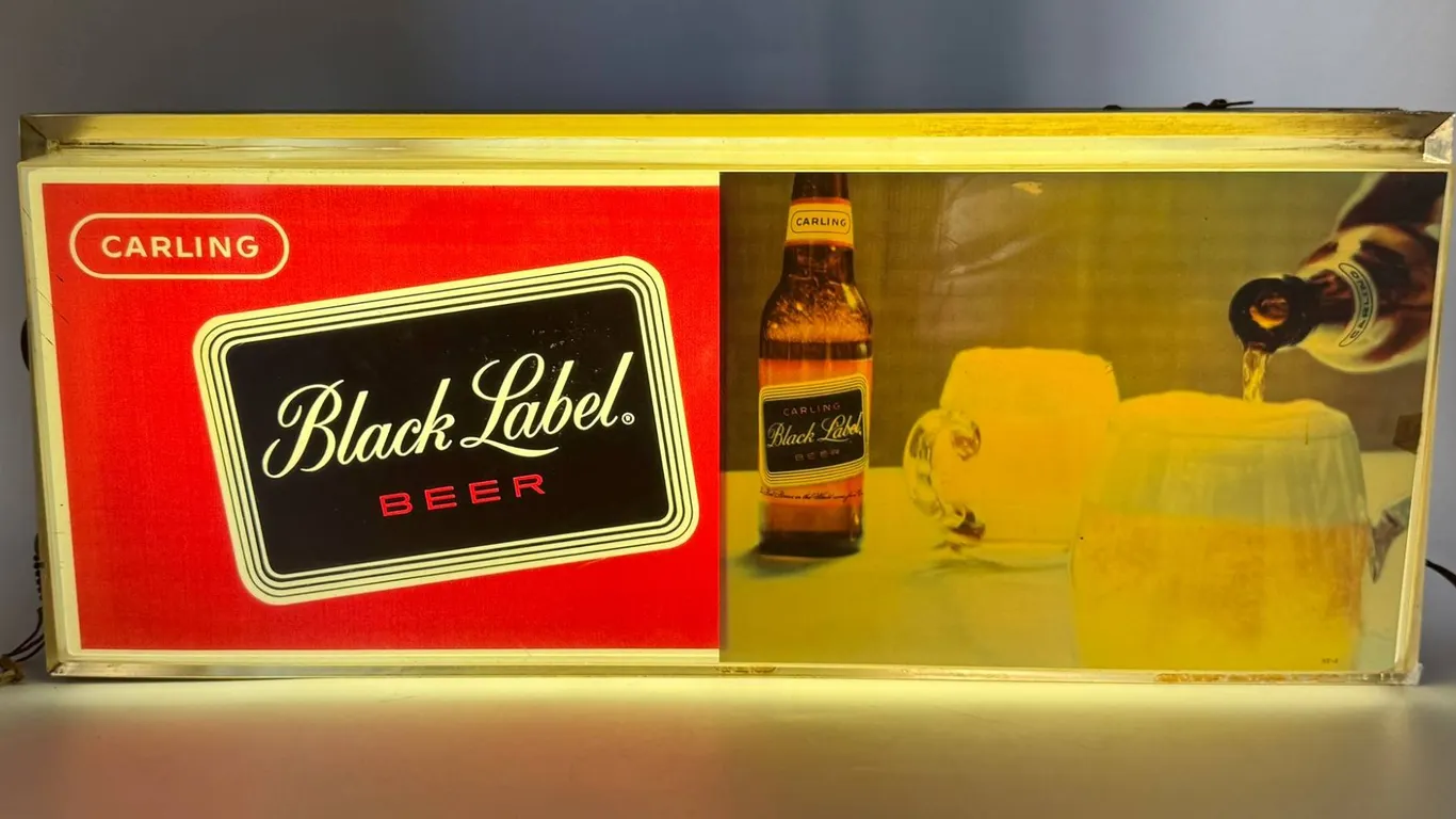 Carling Black Label Beer Lighted Sign