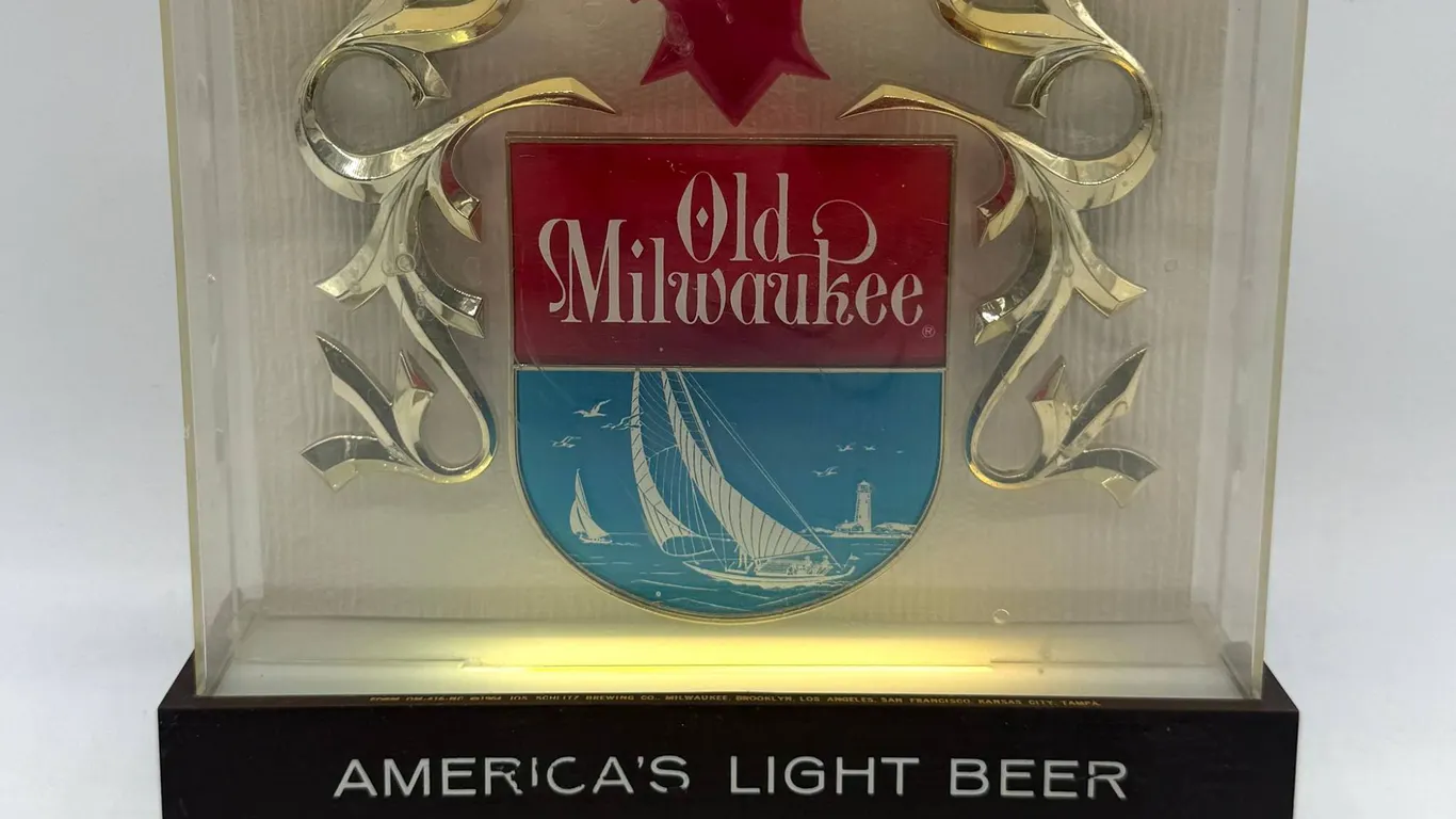 Old Milwaukee Beer Lighted Sign