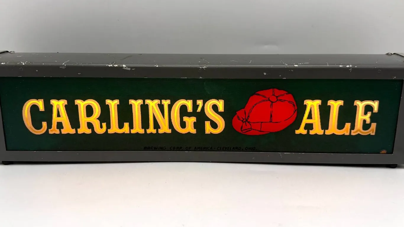 Carling's Ale Illuminated Beer Light Sign