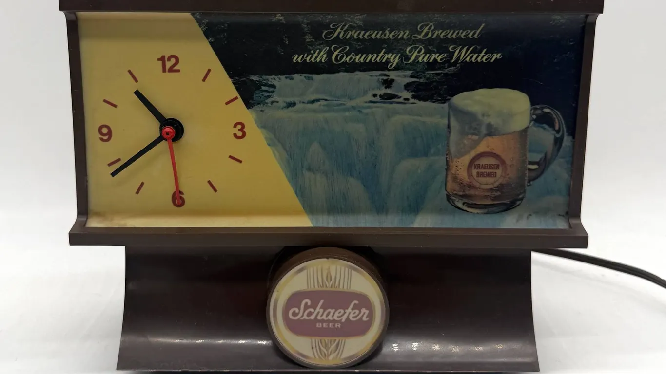 Schaefer Beer Bar Light and Clock