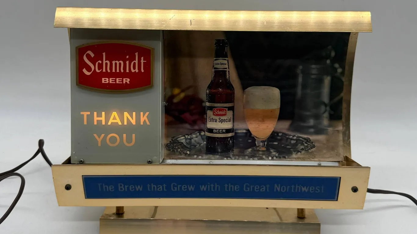 Schmidt Beer Lighted Display Sign