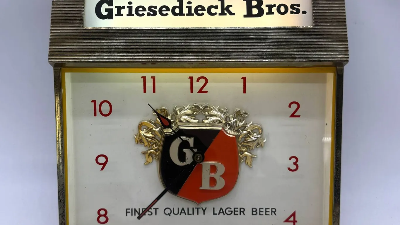 Griesedieck Bros. Beer Light Clock