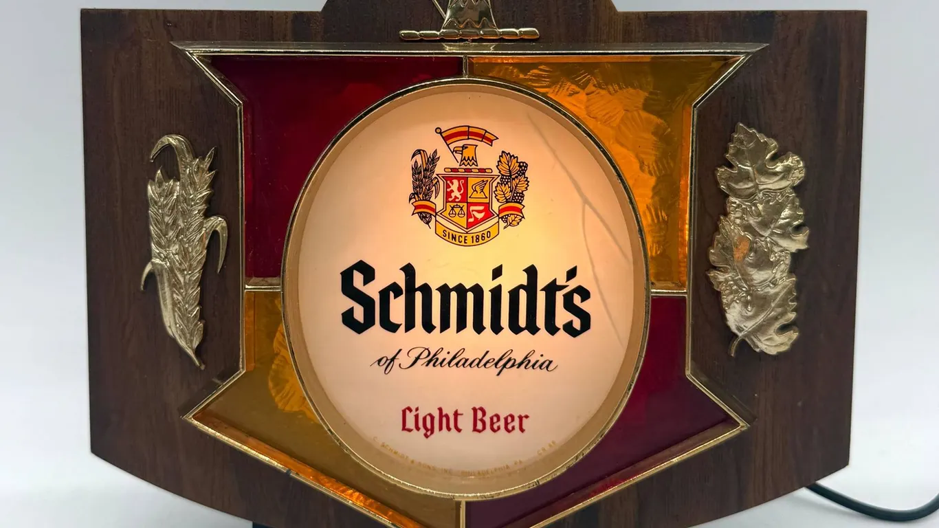 Schmidt's Light Beer Bar Light Sign