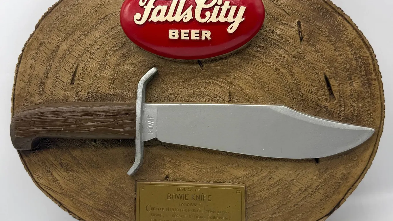 Falls City Beer 3D Bowie Knife Sign