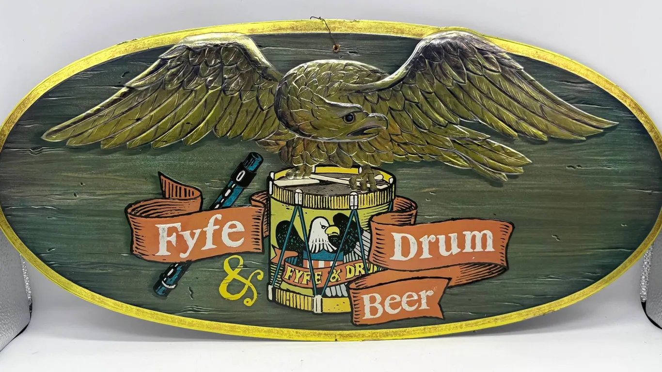 Fyfe & Drum Beer 3D Embossed Sign