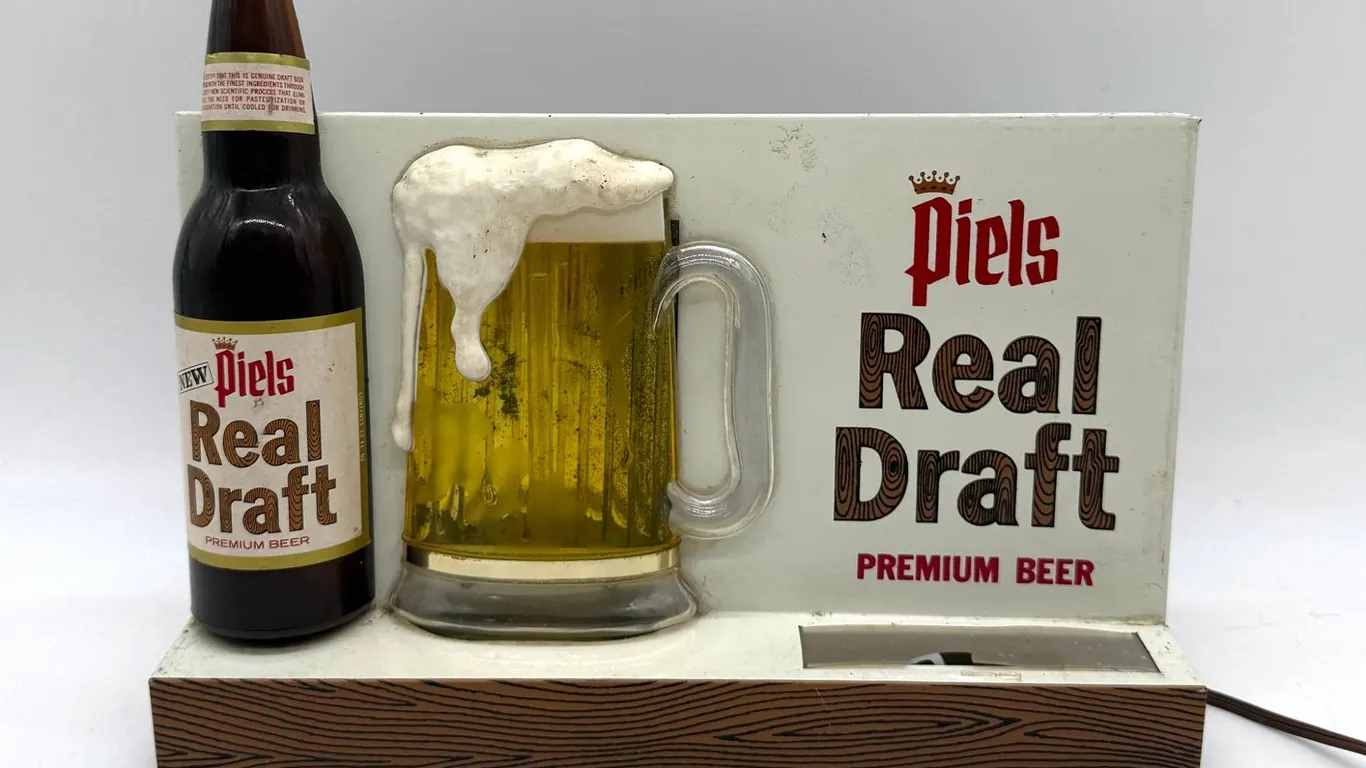 Piels Real Draft Beer Lighted Sign Display