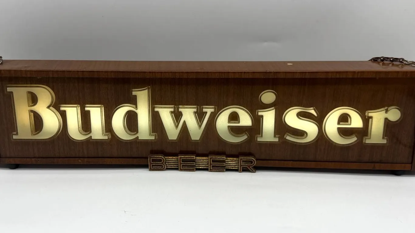 Budweiser Beer Lighted Sign