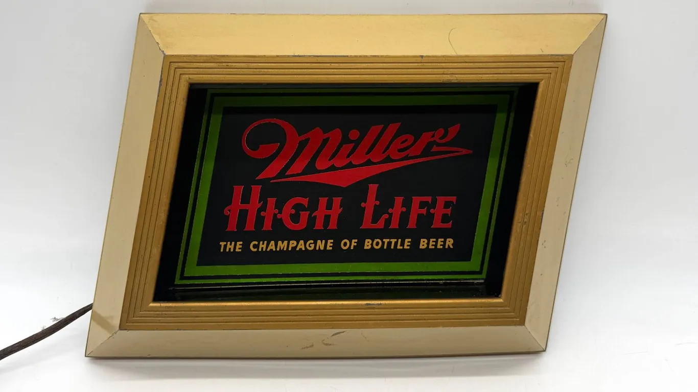 Miller High Life Illuminated Beer Sign