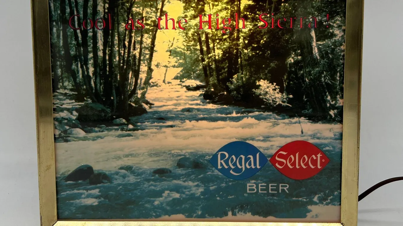 Regal Select Beer Lighted Sign