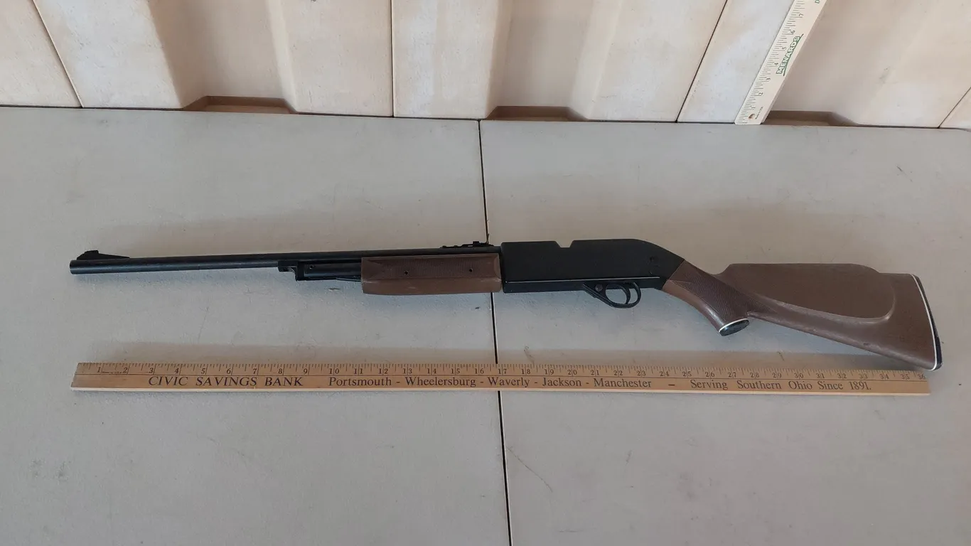 Crosman Airguns Coleman Model 66-A, BB Gun ***Must Be 18 Yrs Or Older W/Proper Id @ Pickup***