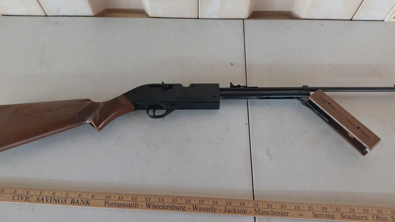 760 Pumpmaster .177 Cal. Pellet/BB Repeater Crosman Airguns Coleman Model 760-C BB Gun ***Must Be 18