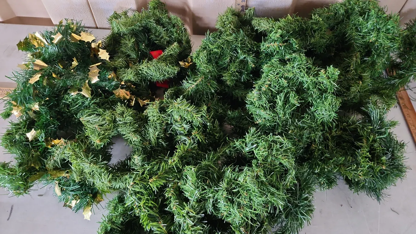 Assorted Garland