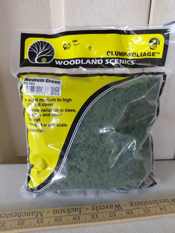 New Woodland Scenics Medium Green Clump Foliage
