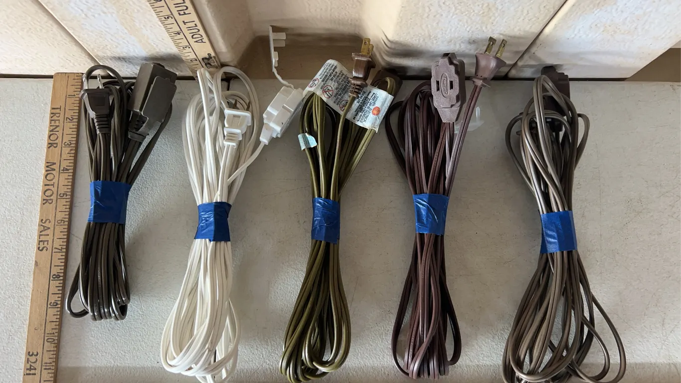 5 Assorted Extension Cords