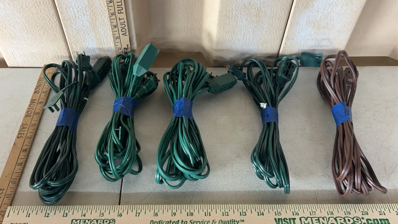 5 Assorted Extension Cords