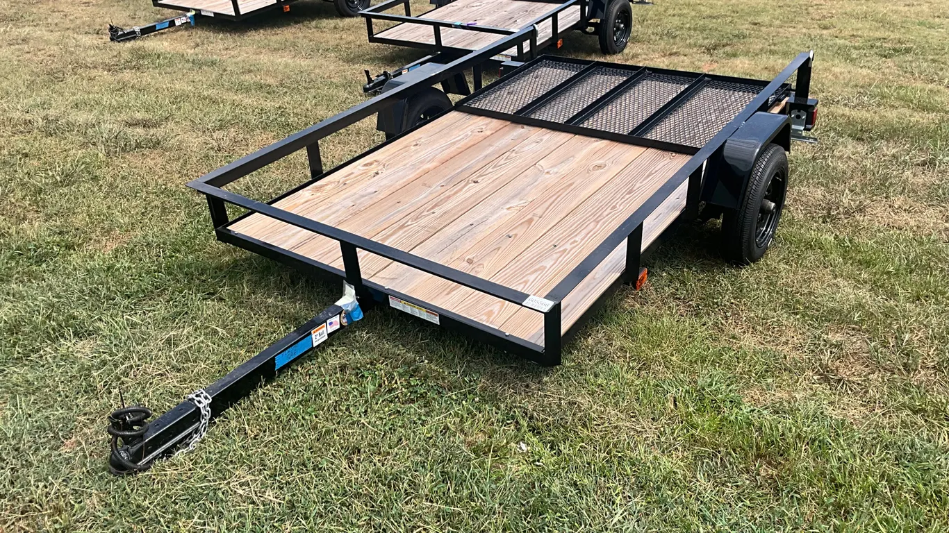 UNUSED 2027 TRIPLE CROWN TRAILERS, INC LD5X8S10O UTILITY TRAILER 5'X8' VIN: 1XNBU0819V2051977
