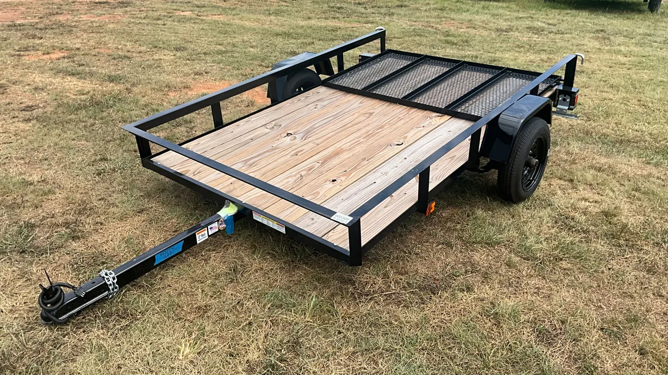 UNUSED 2027 TRIPLE CROWN TRAILERS, INC LD5X8S10O UTILITY TRAILER 5'X8' VIN: 1XNBU0810V2051978