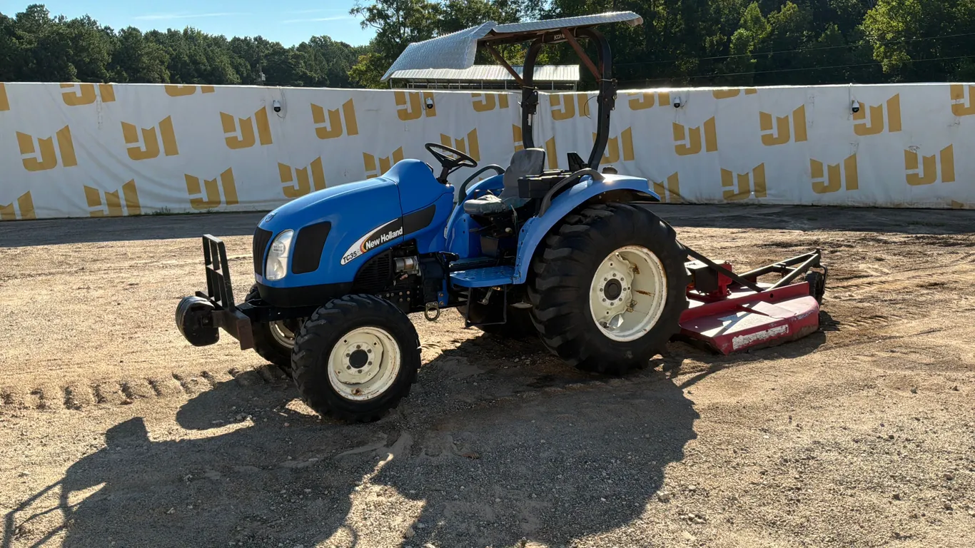 2004 NEW HOLLAND TC35A 4X4 TRACTOR SN: G608658