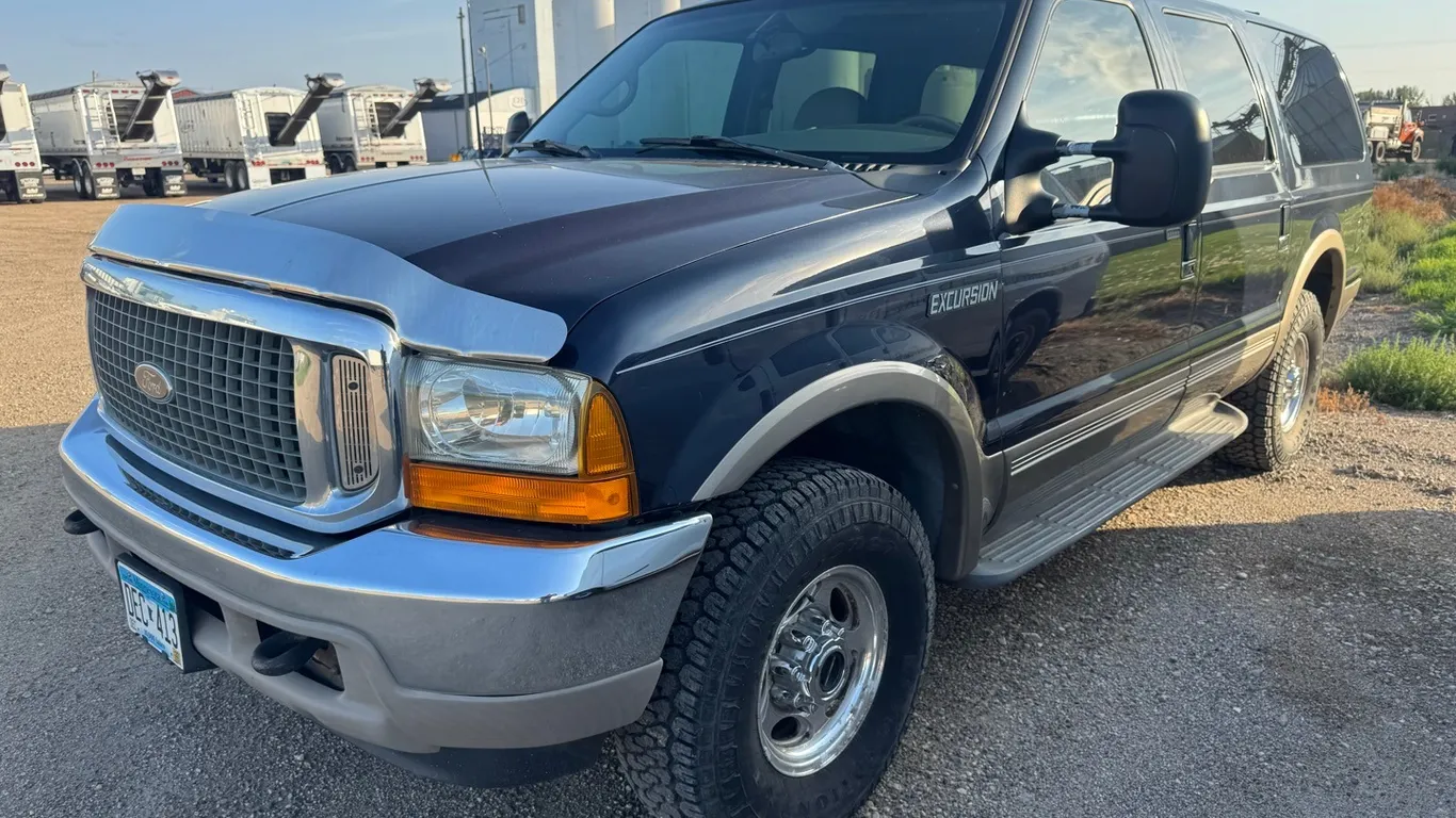 2000 Ford Excursion Limited 4x4 SUV