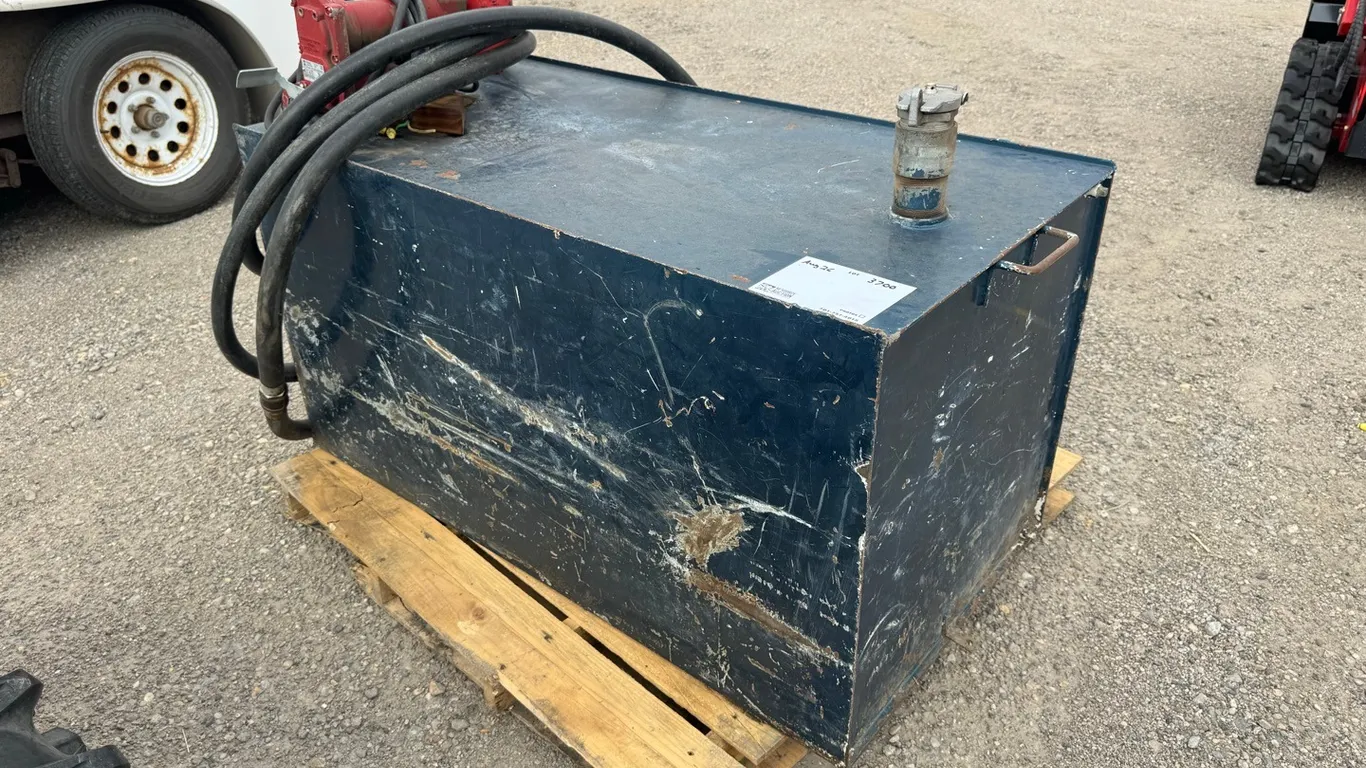 46.5"x24"x24" Fuel service unit w/ Fill-Rite 20gpm pump & hose