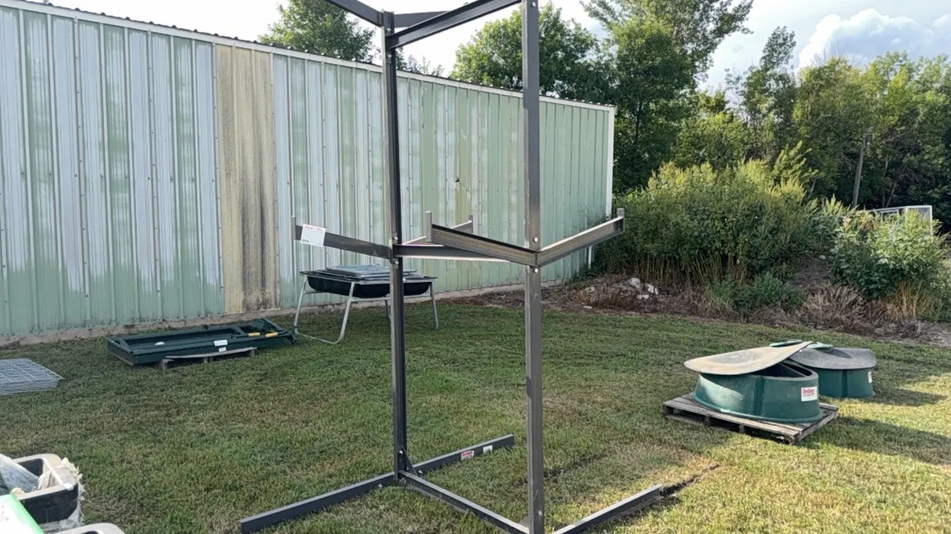 New Behlen dual corral panel rack-Sales Tax