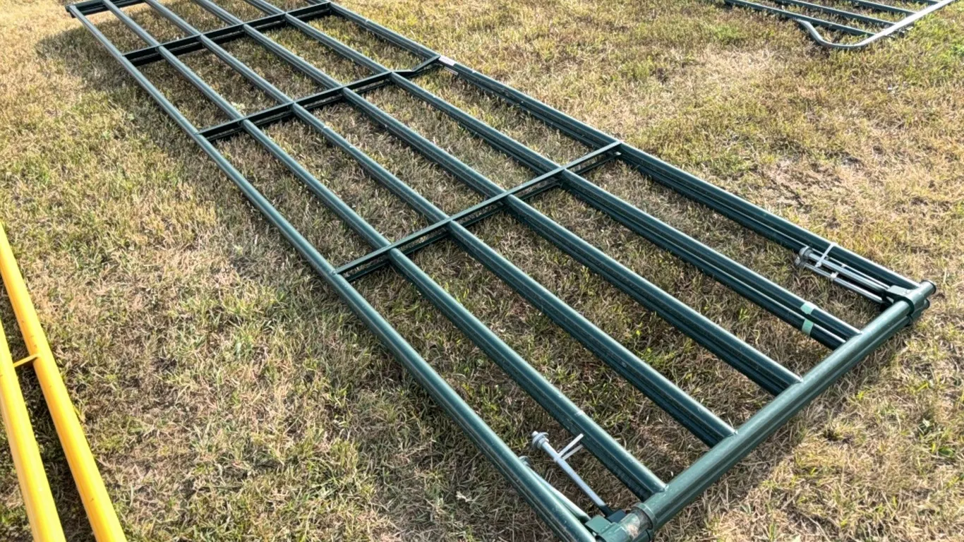 PR) New Behlen 16' corral gates-Sales Tax