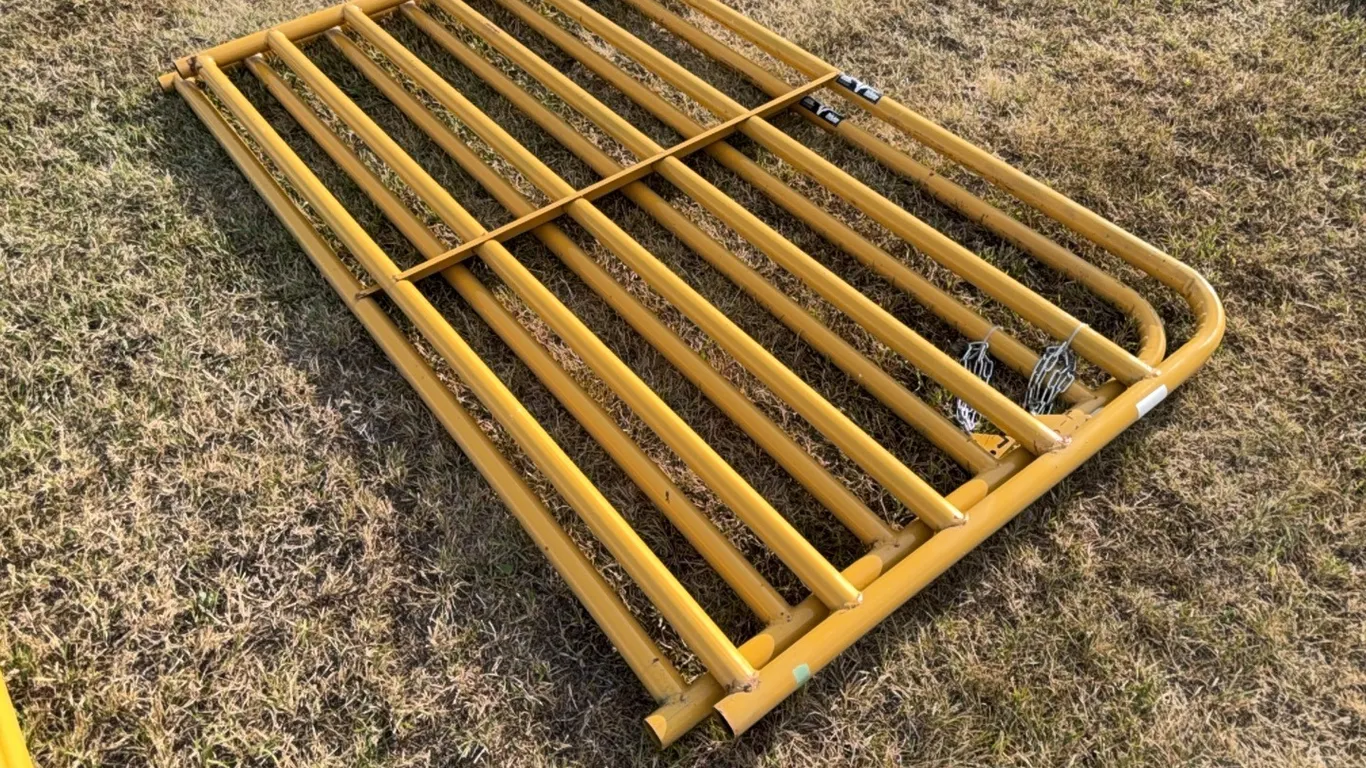 PR) New Big Valley 8' corral gates-Sales Tax