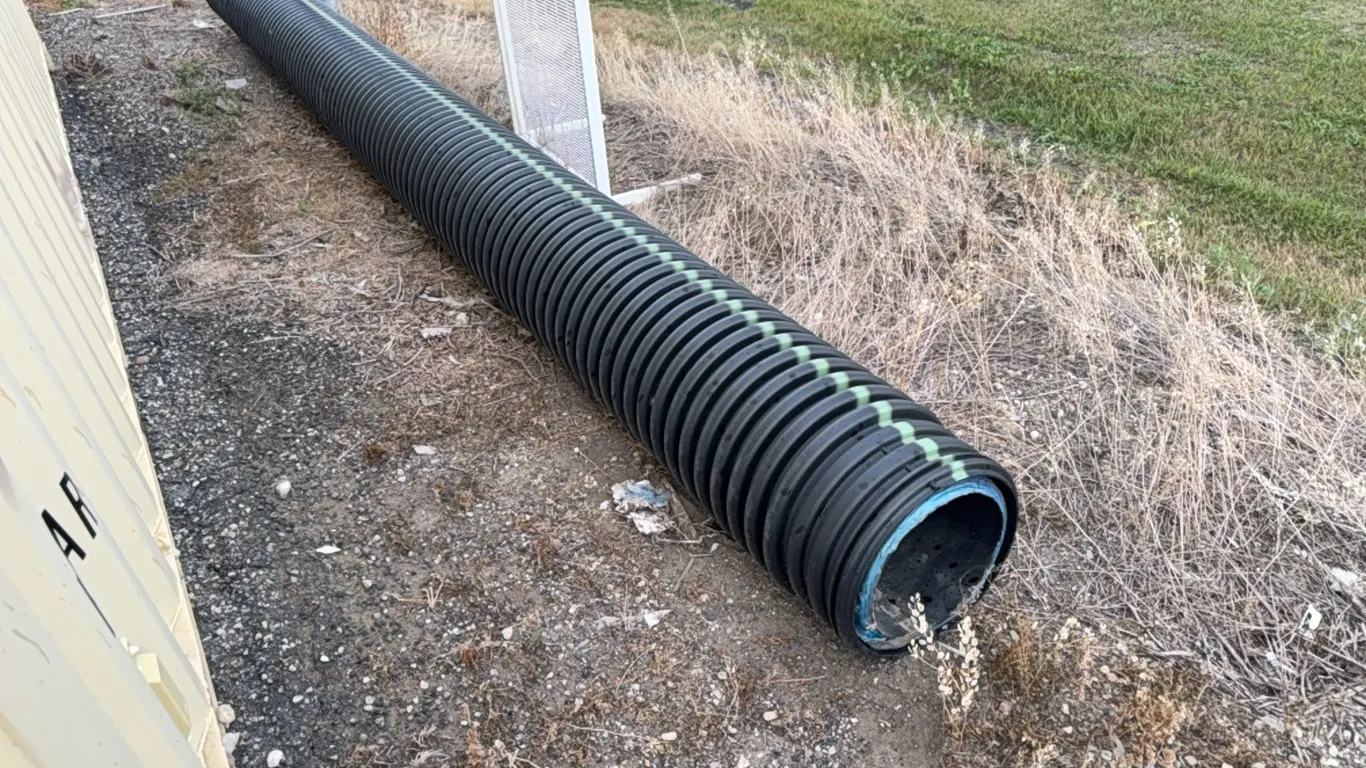 1) 20"x15" culvert, 1) 20"x12" culvert & 3) rolls of 6" pipe