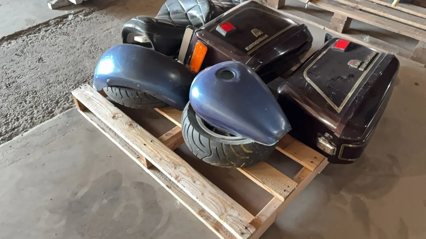 Assorted motorcycle parts